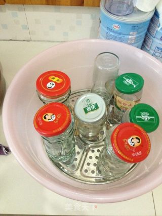 芒果罐头的做法步骤：1