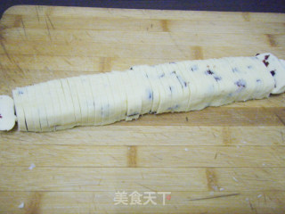 蔓越莓饼干的做法步骤：8