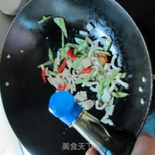 扁豆炒粉的做法步骤：4