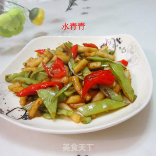 扁豆炒粉的做法步骤：7