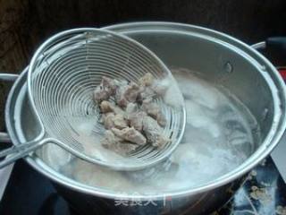 花生茴香炖牛肉的做法步骤：4