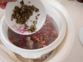 花生茴香炖牛肉的做法步骤：7