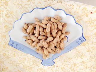 【自制颗粒蓉花生酱】---妹妹说跟买的一个味的做法步骤：1
