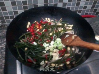 黄豆海带烧肉皮的做法步骤：6