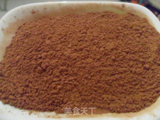 酒心巧克力酱蛋糕的做法步骤：3