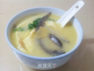 蛋皮泥鳅汤的做法步骤：10