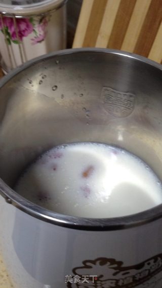 红豆花生奶的做法步骤：2