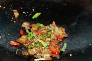 农家小炒肉的做法步骤：7