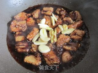 排骨焖饭的做法步骤：10