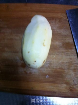 芹菜土豆丝的做法步骤：2
