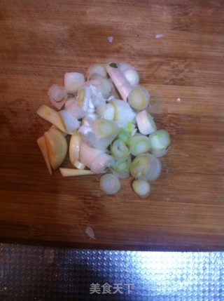 芹菜土豆丝的做法步骤：5