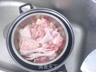 香辣大盘鸡的做法步骤：1