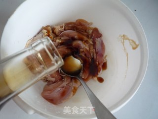 香菇木耳蒸鸡腿的做法步骤：6