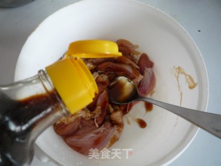 香菇木耳蒸鸡腿的做法步骤：7