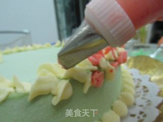 花瓣抹茶慕斯蛋糕的做法步骤：26