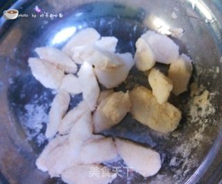 拔丝山药的做法步骤：3
