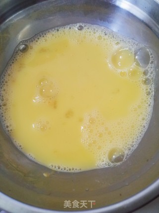 甜美嫩滑——蒸煮版小山布丁的做法步骤：2