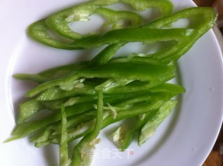 爆炒毛肚的做法步骤：3