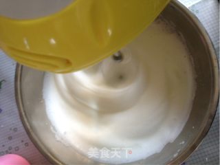八寸心形戚风蛋糕的做法步骤：4