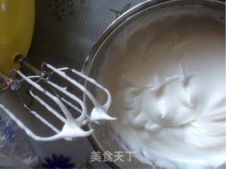 八寸心形戚风蛋糕的做法步骤：5
