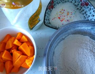 椰香南瓜糯米糍的做法步骤：1