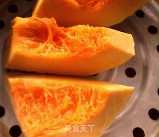 南瓜玉米馒头的做法步骤：1