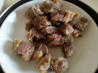 萝卜炖牛腩 秋天进补啦的做法步骤：3