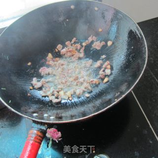 尖椒洋葱肉的做法步骤：3