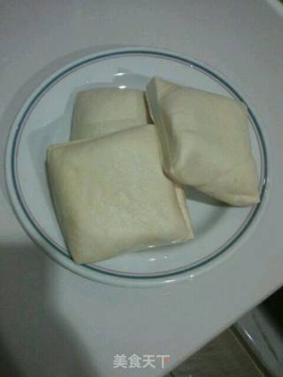 不用油炸的豆腐，效果好像炸豆腐的做法步骤：1