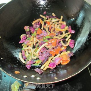 素菜炒粉的做法步骤：7