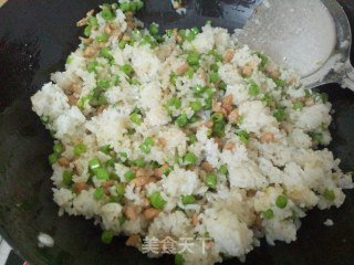 豆角肉粒炒饭的做法步骤：4