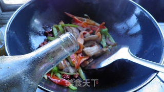 经典下饭菜----------家常小炒肉的做法步骤：6