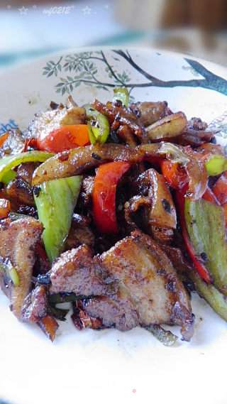经典下饭菜----------家常小炒肉的做法步骤：9