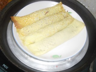 鸡蛋肉卷的做法步骤：6