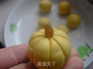 南瓜包的做法步骤：7
