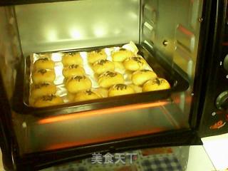 芝麻月饼的做法步骤：7