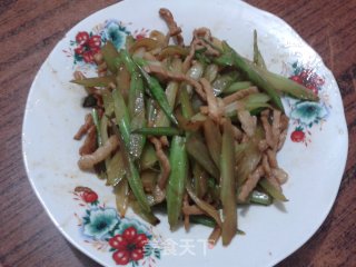 肉丝炒芹菜的做法步骤：6