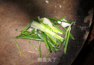 懒人版~~【清蒸鲫鱼】的做法步骤：2