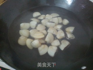 白贝蒸鸡腿的做法步骤：2