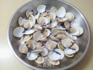 白贝蒸鸡腿的做法步骤：4