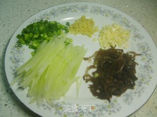 鱼香肉丝的做法步骤：5