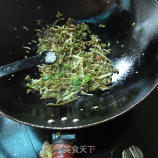 姜丝咸豆角的做法步骤：6