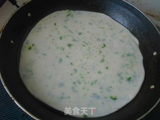 烫面葱花油饼的做法步骤：8