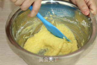 cake pops棒棒糖蛋糕，蛋糕界中的“迷你冠军”的做法步骤：2