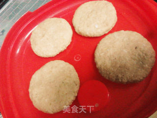 【减肥小点心】无油无糖香喷喷小红豆饼的做法步骤：6