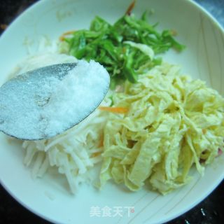 凉薯蛋丝的做法步骤：4