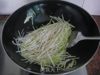 韭黄芽菜炒肉的做法步骤：6