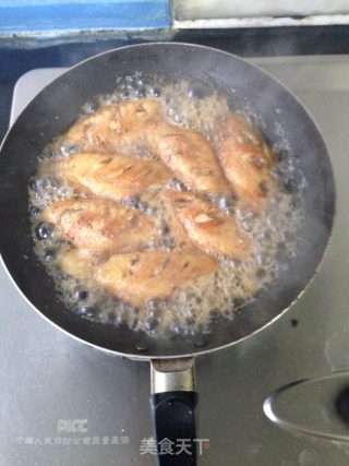 可乐鸡翅的做法步骤：10