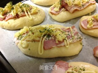 培根面包的做法步骤：7