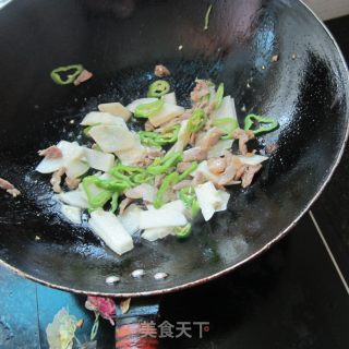 肉炒凉薯的做法步骤：4
